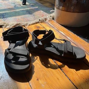 New Camper Oruga Sandals